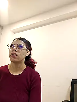 Snapshot of Pamelamiler__ chatting on November 1, 2025, 12:10 pm Pamelamiler online show from November 1, 2025, 12:10 pm