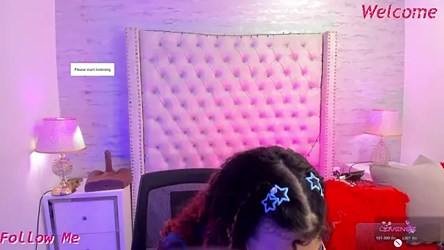 Snapshot of Pamelamiler__ chatting on May 20, 2026, 12:13 pm Pamelamiler online show from May 20, 2026, 12:13 pm