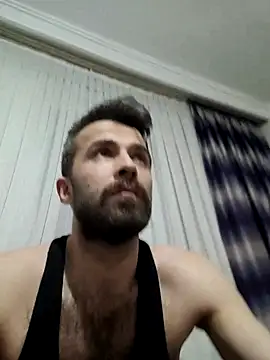 Snapshot of S-kt-et chatting on March 12, 2026, 8:13 pm S-kt-et online show from March 12, 2026, 8:13 pm