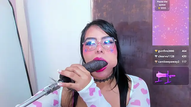 pocahontas lantina online show from April 26, 2026, 3:48 am