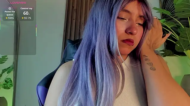 Snapshot of artemish__ chatting on February 1, 2026, 12:47 pm artemish online show from February 1, 2026, 12:47 pm