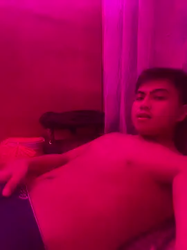 Snapshot of Midnightfuck_ chatting on November 6, 2025, 4:44 pm Midnightfuck online show from November 6, 2025, 4:44 pm