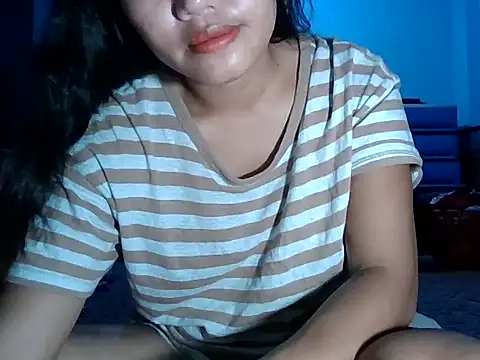 hardworkinggirl online show from December 17, 2025, 4:23 pm