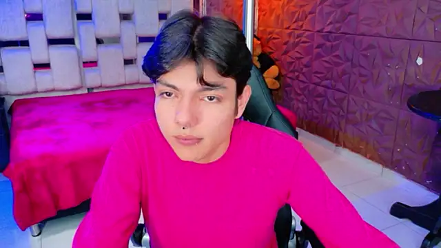 Snapshot of alandelrey57 chatting on February 7, 2026, 1:41 pm alandelrey57 online show from February 7, 2026, 1:41 pm