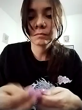 Snapshot of Cami_Konor chatting on September 27, 2025, 4:13 pm Cami Konor online show from September 27, 2025, 4:13 pm