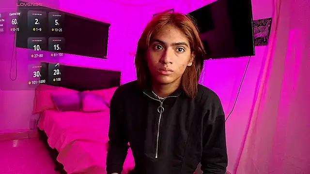 imgerver online show from November 1, 2025, 1:38 pm