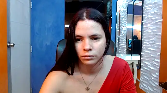 Snapshot of maira_tf chatting on December 18, 2025, 3:55 am maira tf online show from December 18, 2025, 3:55 am