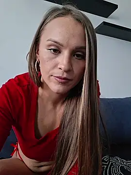 Snapshot of JessyKym chatting on November 10, 2025, 8:52 am JessyKym online show from November 10, 2025, 8:52 am