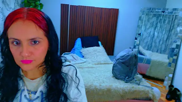 Snapshot of kataleya_29 chatting on May 6, 2026, 8:02 pm kataleya 29 online show from May 6, 2026, 8:02 pm
