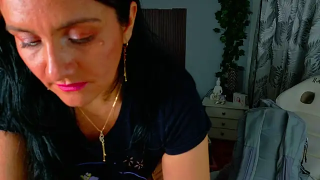 Snapshot of kataleya_29 chatting on April 1, 2026, 7:44 pm kataleya 29 online show from April 1, 2026, 7:44 pm