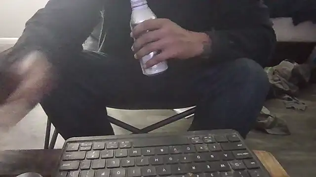 Snapshot of soupy_pleasure chatting on September 18, 2025, 12:57 am soupy pleasure online show from September 18, 2025, 12:57 am