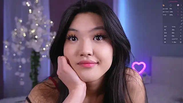 FancyEsten online show from April 24, 2026, 8:05 am