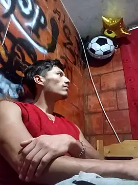 alexandercruz online show from February 24, 2026, 2:01 am