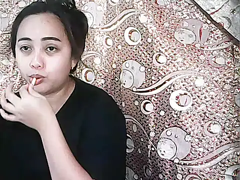 Snapshot of Pinay_Chubby20 chatting on December 15, 2025, 9:04 am Pinay Chubby20 online show from December 15, 2025, 9:04 am