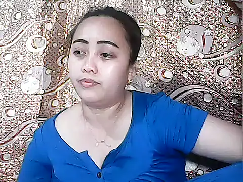 Snapshot of Pinay_Chubby20 chatting on November 25, 2025, 12:49 pm Pinay Chubby20 online show from November 25, 2025, 12:49 pm