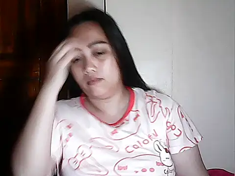 Snapshot of Pinay_Chubby20 chatting on May 2, 2026, 9:42 pm Pinay Chubby20 online show from May 2, 2026, 9:42 pm