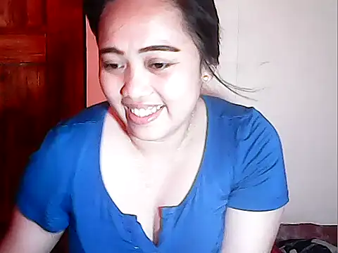 Snapshot of Pinay_Chubby20 chatting on April 24, 2026, 12:45 am Pinay Chubby20 online show from April 24, 2026, 12:45 am