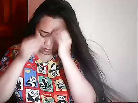 Snapshot of Pinay_Chubby20 chatting on April 25, 2026, 10:07 pm Pinay Chubby20 online show from April 25, 2026, 10:07 pm
