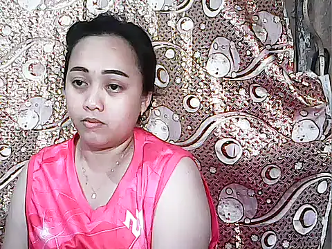 Snapshot of Pinay_Chubby20 chatting on November 11, 2025, 1:17 pm Pinay Chubby20 online show from November 11, 2025, 1:17 pm
