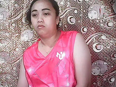 Snapshot of Pinay_Chubby20 chatting on November 12, 2025, 9:40 pm Pinay Chubby20 online show from November 12, 2025, 9:40 pm