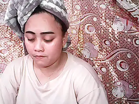 Snapshot of Pinay_Chubby20 chatting on November 28, 2025, 2:12 am Pinay Chubby20 online show from November 28, 2025, 2:12 am