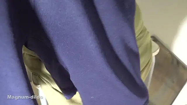 MD Live online show from October 20, 2025, 9:37 pm