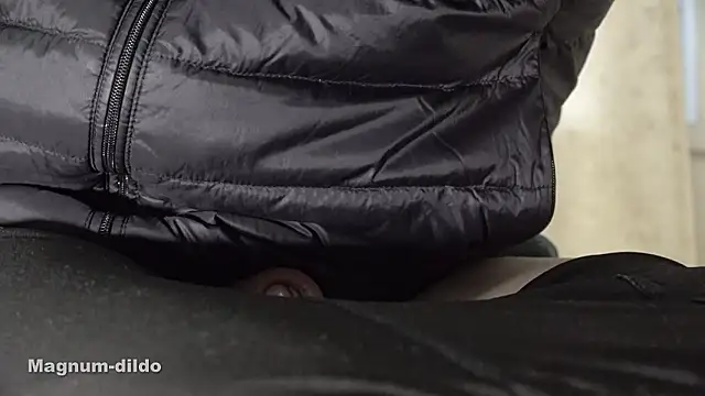 MD Live online show from December 15, 2025, 10:48 pm