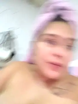 yatzuriperrita online show from March 31, 2026, 2:13 am