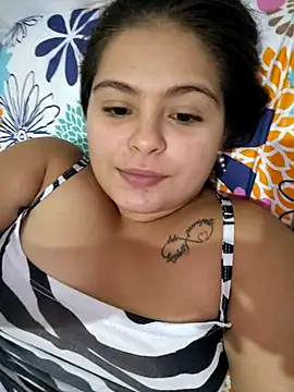 Snapshot of yatzuriperrita chatting on February 24, 2026, 8:31 pm yatzuriperrita online show from February 24, 2026, 8:31 pm