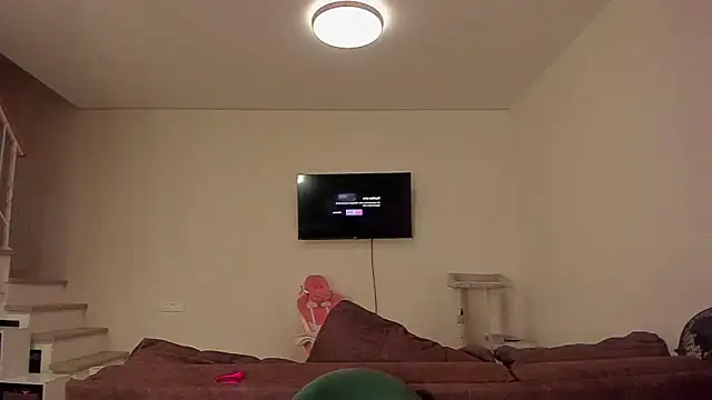 Snapshot of Voytinyme chatting on September 12, 2025, 7:19 am Voytinyme online show from September 12, 2025, 7:19 am