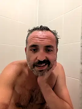 Snapshot of cloudymatt chatting on September 9, 2025, 1:53 pm cloudymatt online show from September 9, 2025, 1:53 pm