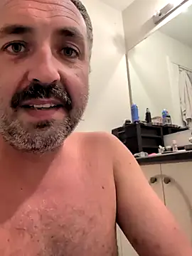 Snapshot of cloudymatt chatting on September 18, 2025, 4:59 am cloudymatt online show from September 18, 2025, 4:59 am