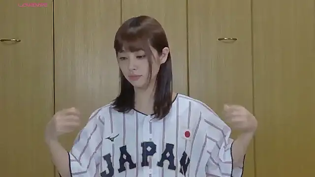 Snapshot of rikachan_perfect chatting on March 11, 2026, 3:06 pm rikachan perfect online show from March 11, 2026, 3:06 pm