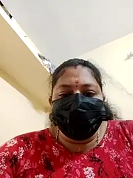 Snapshot of Tamil_jasmine12 chatting on May 2, 2026, 2:39 am Tamil jasmine12 online show from May 2, 2026, 2:39 am
