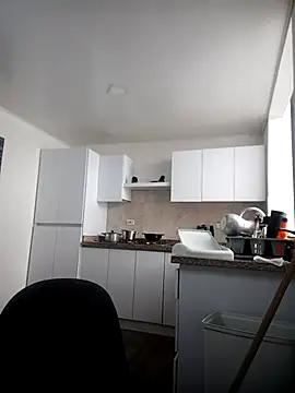 Fernandar2025 online show from April 1, 2026, 2:03 pm