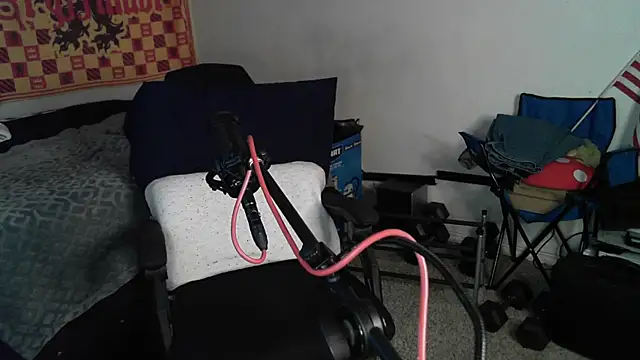 Snapshot of DevilPup75_ chatting on October 26, 2025, 5:08 am DevilPup75 online show from October 26, 2025, 5:08 am