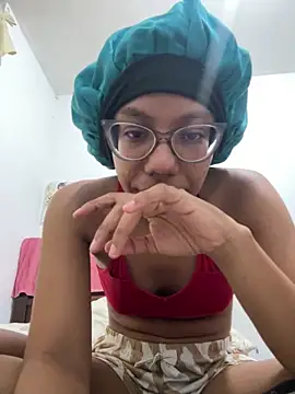 Valen1800 online show from April 14, 2026, 2:27 am