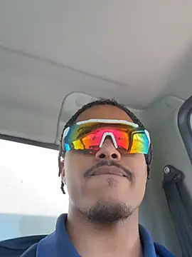 Robono12 online show from April 21, 2026, 6:36 pm