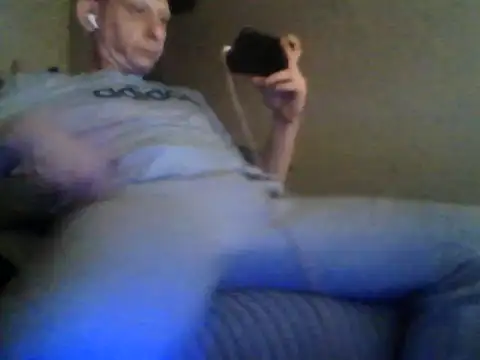 Thoma9034 online show from March 31, 2026, 7:05 pm