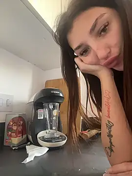 Snapshot of naughtybella05 chatting on December 15, 2025, 8:53 am naughtybella05 online show from December 15, 2025, 8:53 am