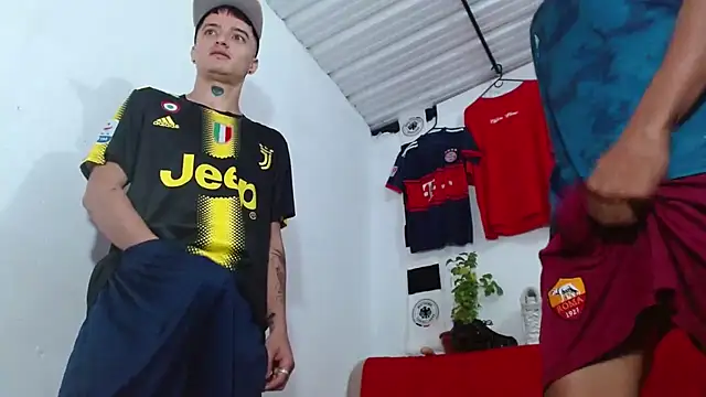 Snapshot of skinny23cm chatting on March 17, 2026, 1:47 pm skinny23cm online show from March 17, 2026, 1:47 pm