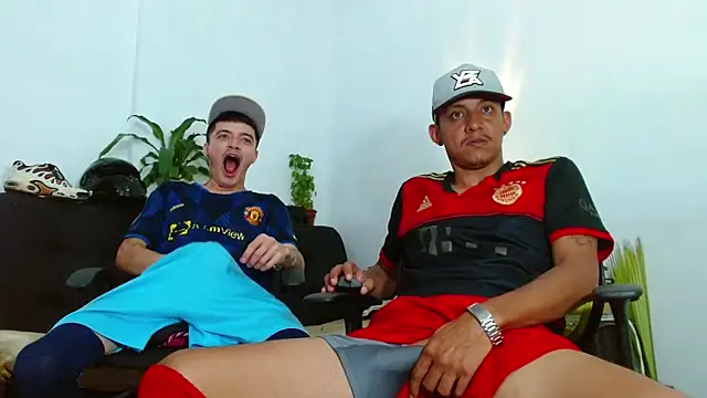 Snapshot of skinny23cm chatting on March 30, 2026, 7:48 pm skinny23cm online show from March 30, 2026, 7:48 pm