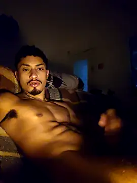 Snapshot of tierre21 chatting on October 18, 2025, 6:04 am tierre21 online show from October 18, 2025, 6:04 am