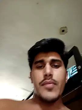 HarryChoudhary21 online show from March 18, 2026, 9:34 am