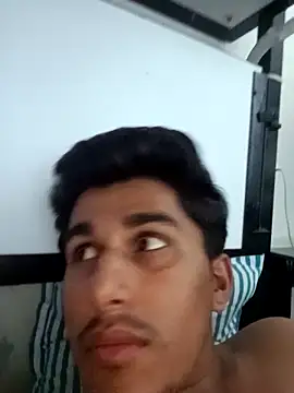 HarryChoudhary21 online show from November 17, 2025, 5:39 pm