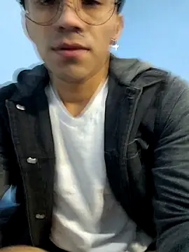 Mirreylatino online show from November 14, 2025, 5:00 am