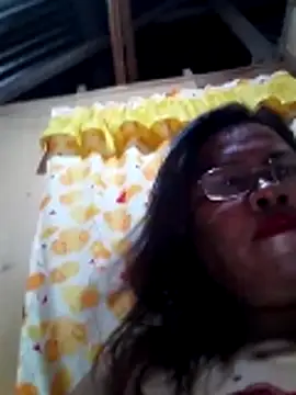 Snapshot of Huge_mama69 chatting on May 27, 2026, 3:08 pm Huge mama69 online show from May 27, 2026, 3:08 pm