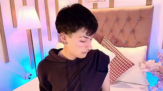 Snapshot of OzorioDany chatting on March 2, 2026, 7:15 am OzorioDany online show from March 2, 2026, 7:15 am