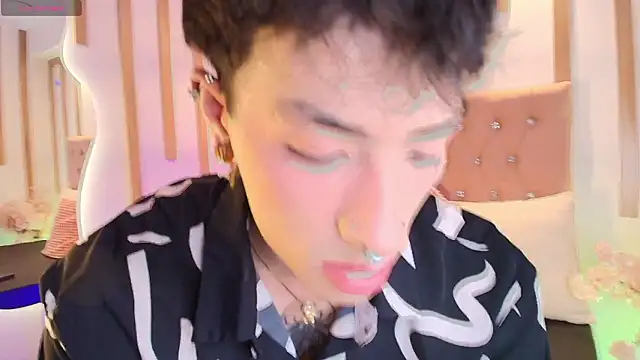 Snapshot of OzorioDany chatting on March 16, 2026, 3:58 am OzorioDany online show from March 16, 2026, 3:58 am