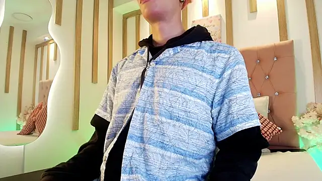 Snapshot of OzorioDany chatting on April 11, 2026, 4:31 am OzorioDany online show from April 11, 2026, 4:31 am